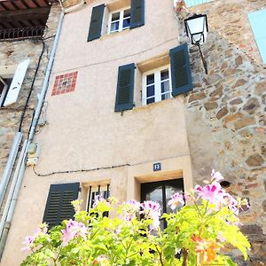 Willa Ferienhaus In Der Altstadt Von Grimaud Exterior photo