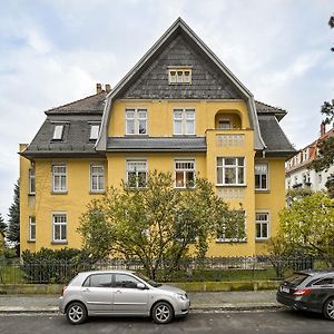 Villa Eschebach - Ferienwohnung Drezno Exterior photo