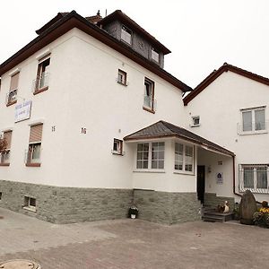 Hotel Business Pension Gasper Raunheim Exterior photo