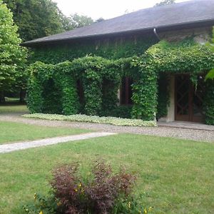 Bed and Breakfast La Passagere Hauterive  Exterior photo