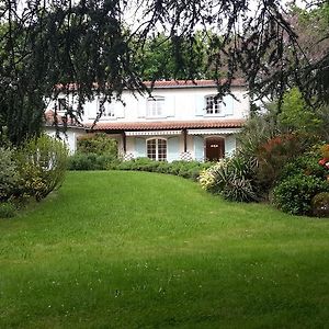 Bed and Breakfast Domaine De La Petite Salamandre Saint-Mesmin  Exterior photo