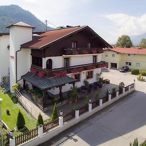 Hotel Gasthof Pension Alpenblick Radfeld Exterior photo