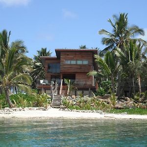Willa Kaireva Beach House Rarotonga Exterior photo