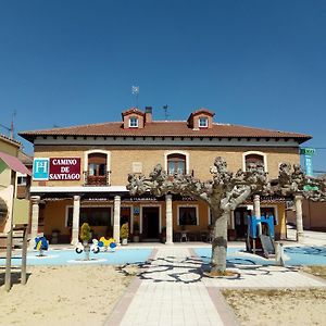 Hotel Hostal Camino De Santiago Frómista Exterior photo