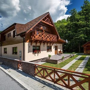 Hotel Penzion Hastrman Bańska Bystrzyca Exterior photo