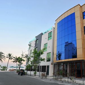 Turquoise Residence By Ui Hulhumale Exterior photo