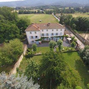 Bed and Breakfast Domaine La Reveille Dore-lʼÉglise Exterior photo