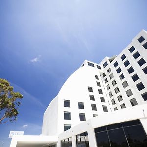 Hotel Mantra Melbourne Airport Exterior photo