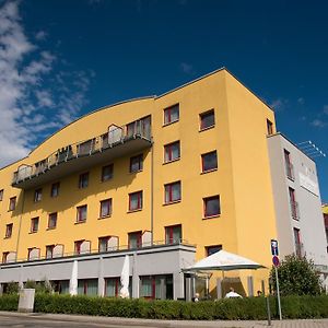 Hotel Roedelheimer Hof - Am Wasserturm Frankfurt nad Menem Exterior photo