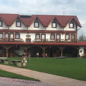 Hotel Pensiunea La Nise Sîmbăta de Sus Exterior photo