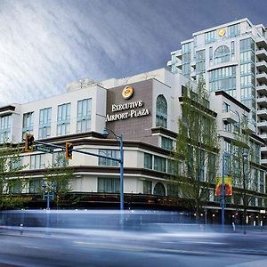 Executive Hotel Vancouver Airport Richmond Exterior photo