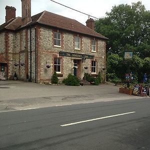 Apartament The Somerset Arms Warminster Exterior photo