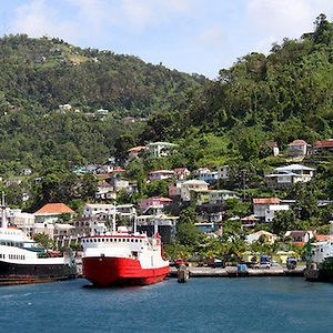 Hotel Heron At Bridgehouse Kingstown Exterior photo