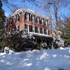 Bed and Breakfast Faunbrook Bed & Breakfast (Adults Only) West Chester Exterior photo