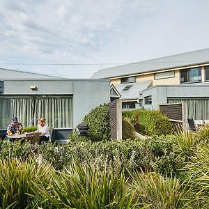 Hotel Great Ocean Walk Retreat Glenaire Exterior photo