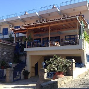 Gorgona Hotel Skala Sykamineas Exterior photo