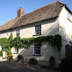 Bed and Breakfast Solley Farm House Sandwich Exterior photo