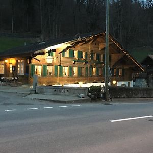 Willa 325 Year Old Swiss Chalet Boltigen Exterior photo