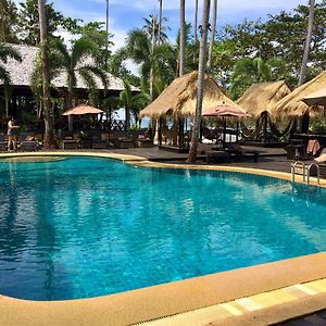 Nirvana Resort Koh Chang Bang Tao Beach Exterior photo