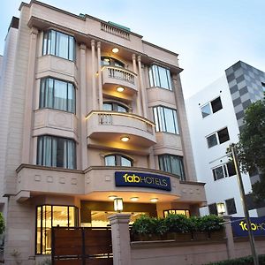 Fabhotel Check'In By Oran Cp Nowe Delhi Exterior photo