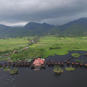 Golden Island Cottages Thale U Hotel Ywama Exterior photo