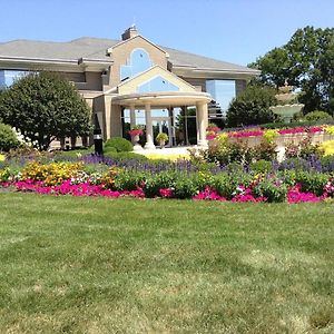 Bed and Breakfast Mill Creek Gardens Winamac Exterior photo