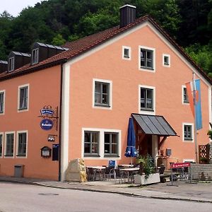 Hotel Gasthof Zum Brunnen Mörnsheim Exterior photo