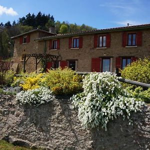 Bed and Breakfast Auberge Du Thiollet Montromant Exterior photo