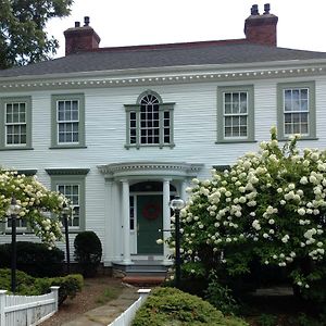 Bed and Breakfast Daniel Stebbins B And B South Hadley Exterior photo