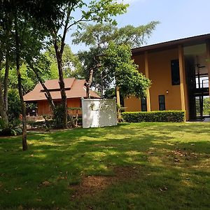 Wangtaparb Resort Na Di Exterior photo