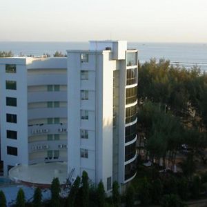 Hotel Praasad Paradise Koks Badźar Exterior photo