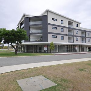 Coastal By Rockingham Apartments Exterior photo