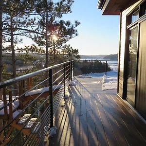 Bed and Breakfast Gite Du Haut Des Arbres Saguenay Exterior photo