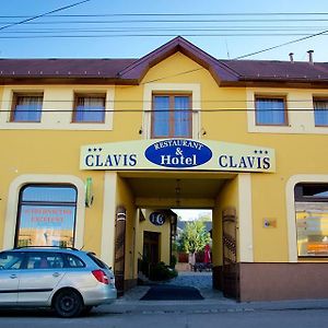 Hotel Clavis Łuczeniec Exterior photo