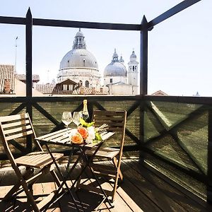 Apartament Grand Canal Venetian Small Attic Exterior photo