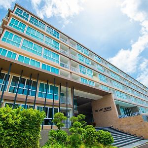 Hotel The Loft Beach At Bangsaen Chonburi Exterior photo