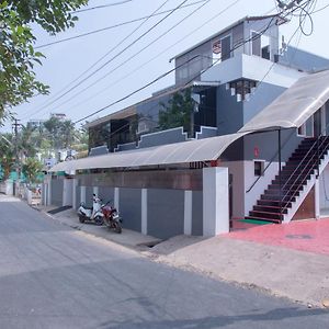 Apartament Anies Garden Thiruvananthapuram Exterior photo