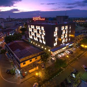 Ayani Hotel Banda Aceh Exterior photo