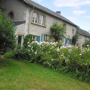 Bed and Breakfast Domaine De Benveau Brécy Exterior photo