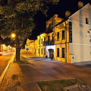 Hotel Akvilon Suwałki Exterior photo