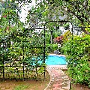 Willa Sama Uyana Holiday Bungalow Gampola Exterior photo