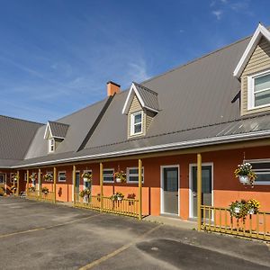 Hotel Auberge De L'Anse Rivière-du-Loup Exterior photo