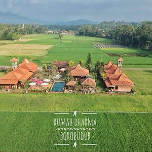 Hotel Rumah Dharma Magelang Exterior photo