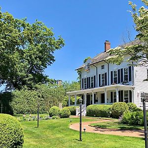 The Hedges Inn East Hampton Exterior photo