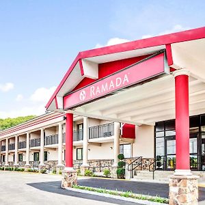 Hotel Ramada By Wyndham Rockaway Exterior photo