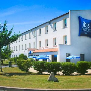 Hotel Ibis Budget Niort - La Creche Exterior photo