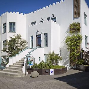 Castle House & Embassy Luxury Apartments Reykjavík Exterior photo