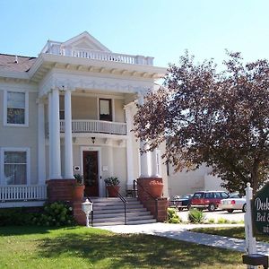 Hotel The Decker House Mason City Exterior photo