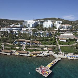 Bodrum Holiday Resort & Spa Exterior photo