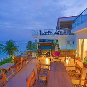 Hotel Hathaa Beach Maldives Hulhumale Exterior photo